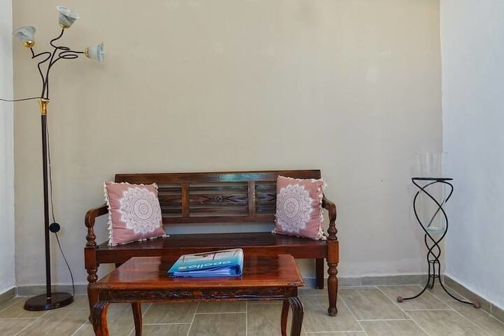 Room 11 of 23