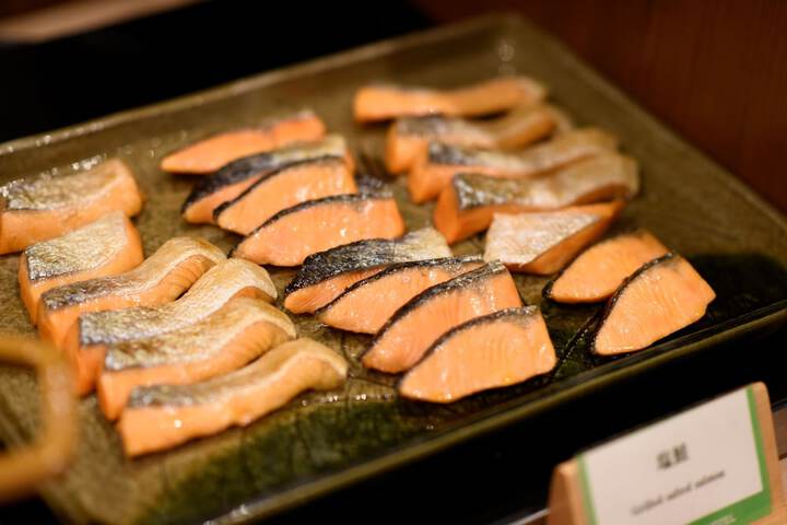 Dining Photos