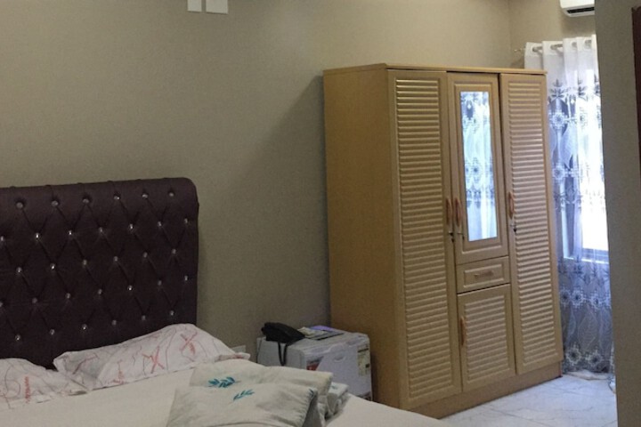 Room 4 of 51