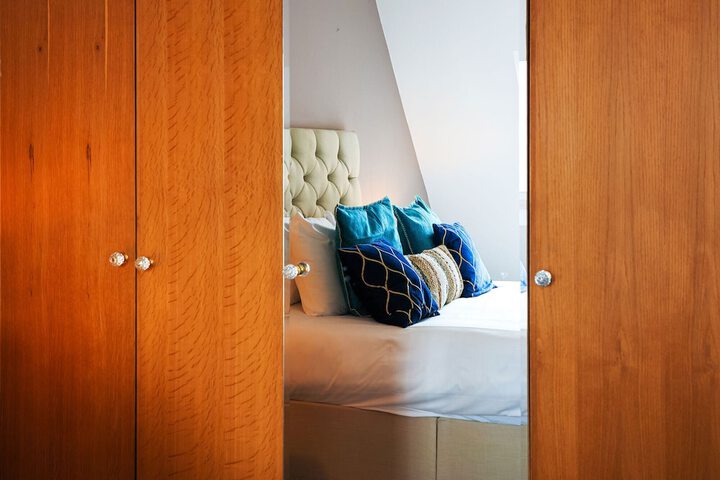 Room 137 of 283