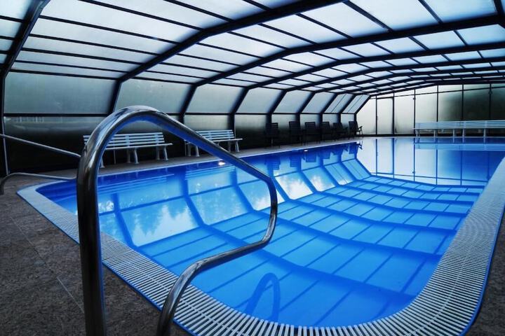 Pool 64 of 99