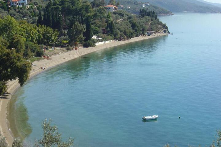 BEACHFRONT HOME FOR 4 KALIFTERI BEACH, AFISSOS