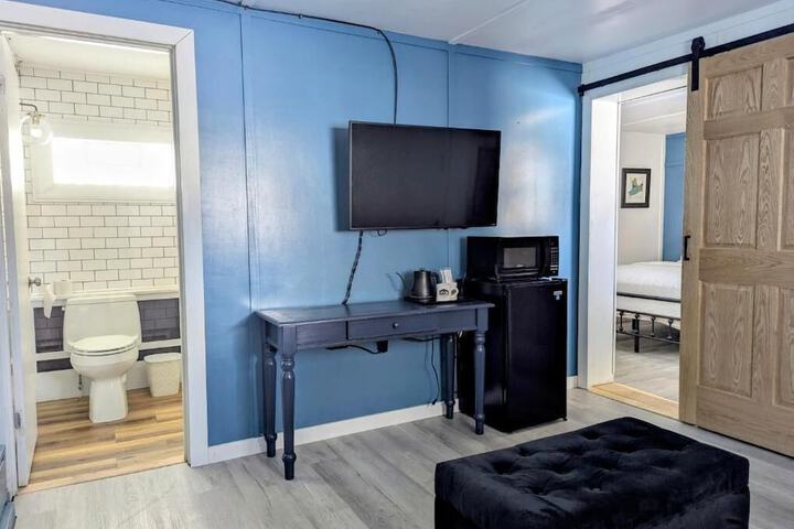 Room 8 of 53