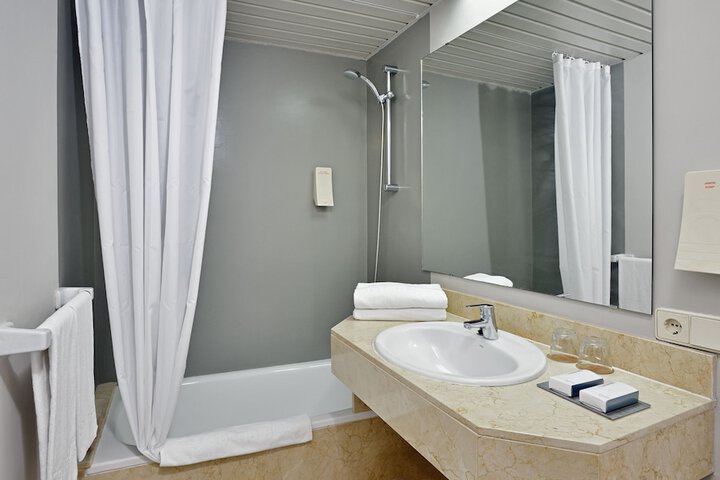Bath Interior