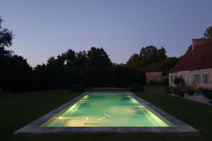 Pools & Facilities