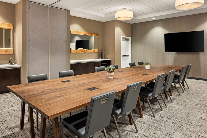 Meeting facility