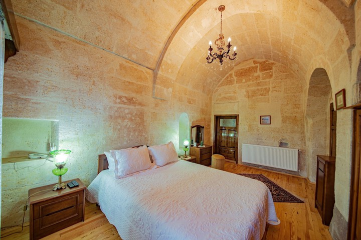 Room 20 of 46