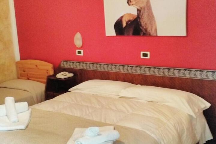 Room 19 of 46