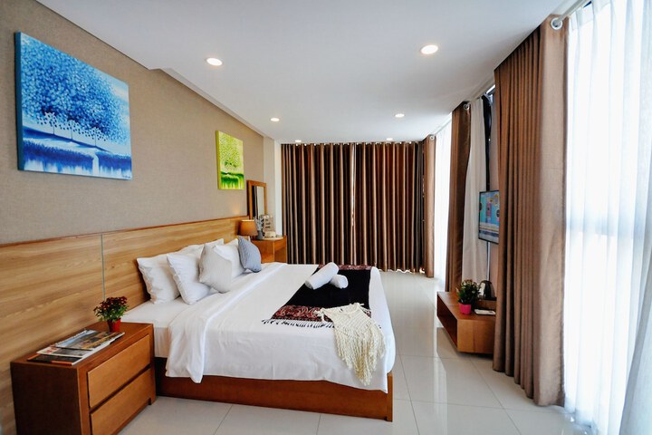 Room 113 of 230