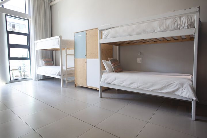 Room 15 of 138