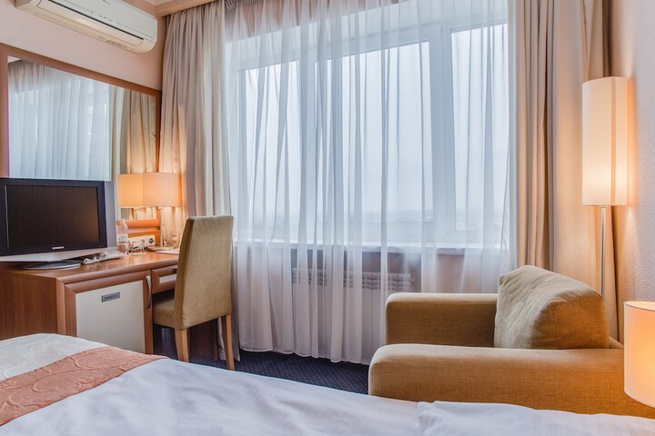Room 21 of 48