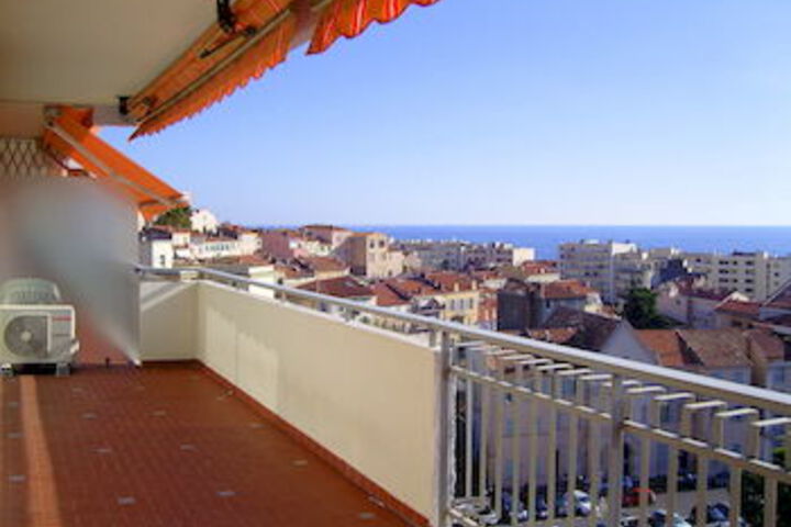 Terrace/Patio 195 of 200