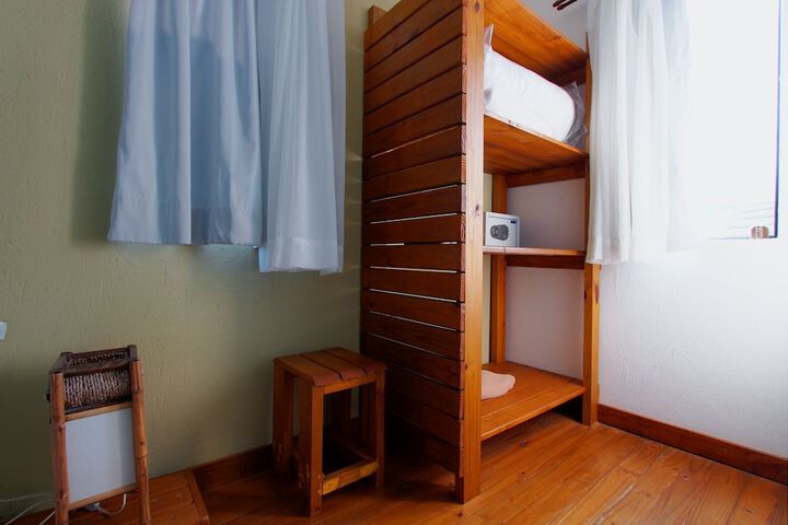 Room 40 of 89