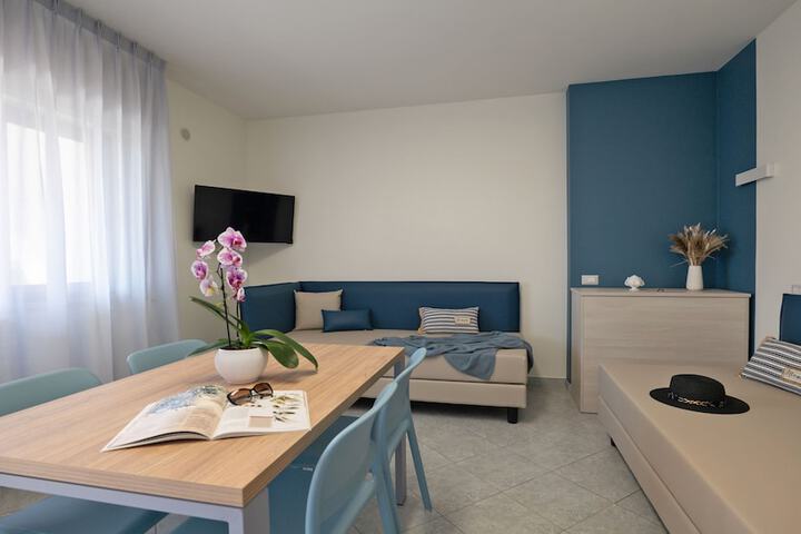 Room 20 of 82