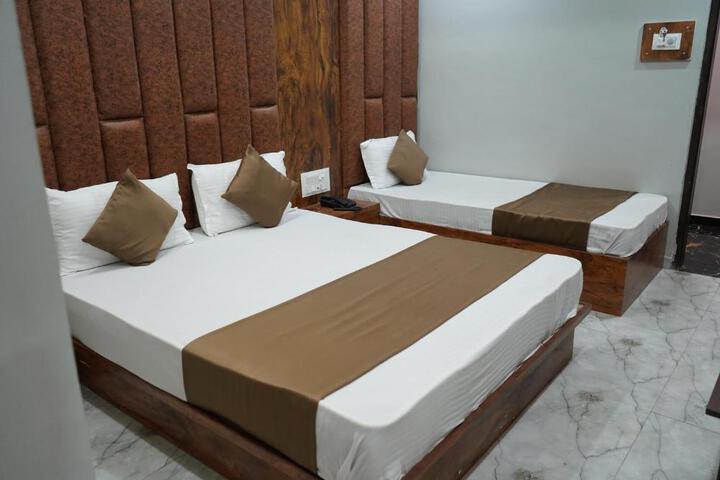HOTEL PR VILLA