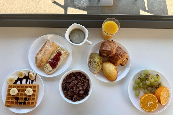 Breakfast area