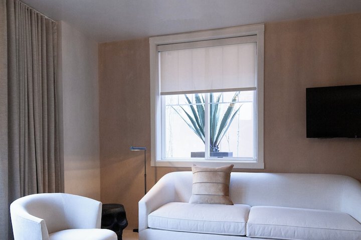 Room 43 of 65