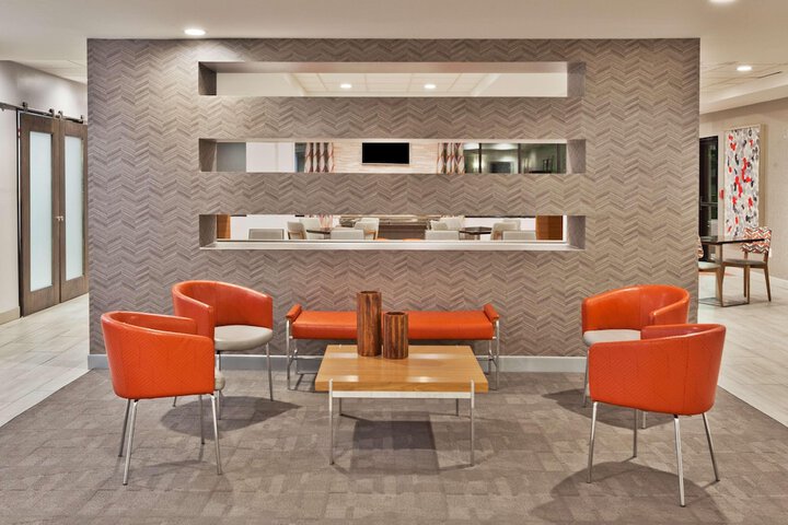 Hotel Interior 4 of 22