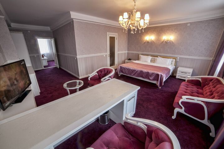 Room 7 of 23