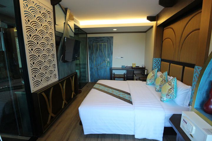 Room 29 of 119