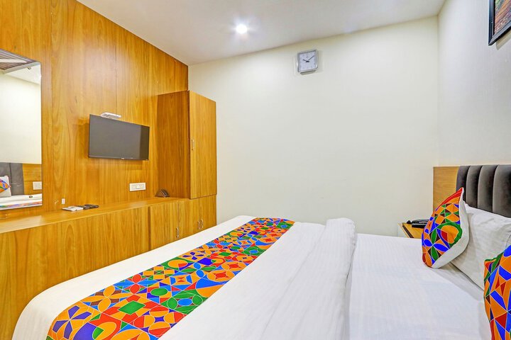 Room 14 of 36