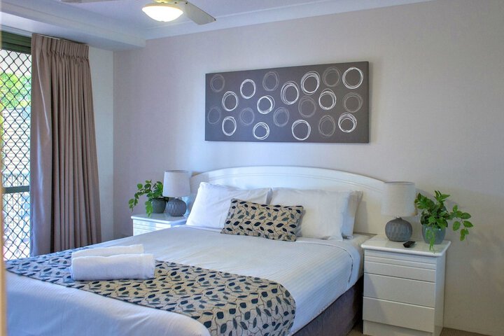 Room 5 of 49