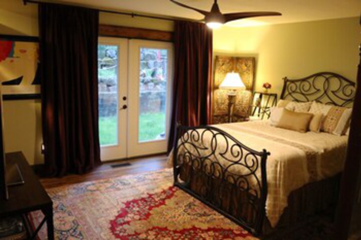 Room 48 of 51