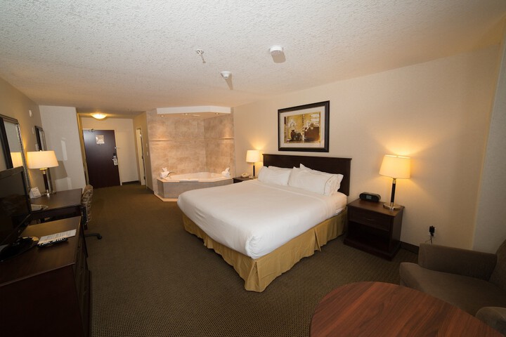Room 22 of 74