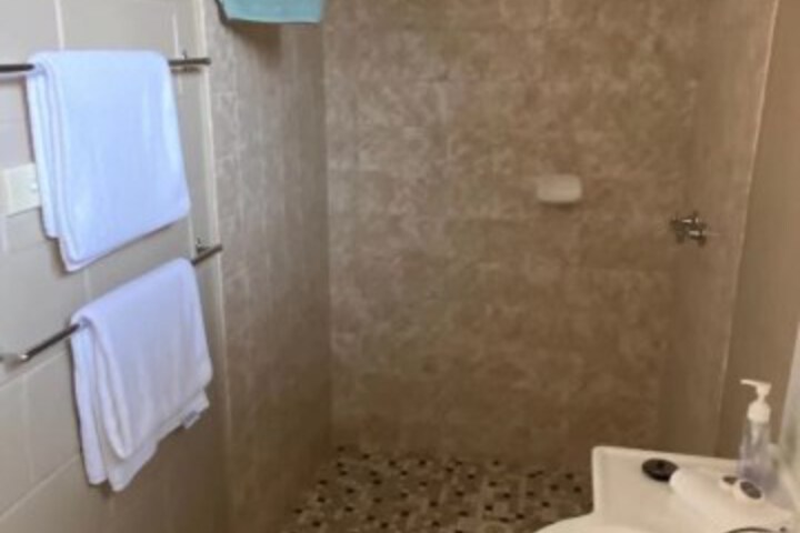 Room 49 of 90