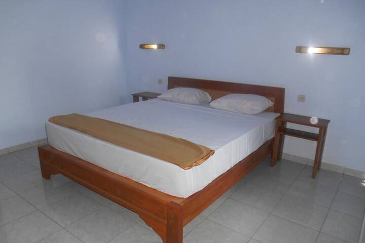 Room 9 of 69