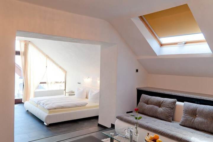 Room 3 of 13