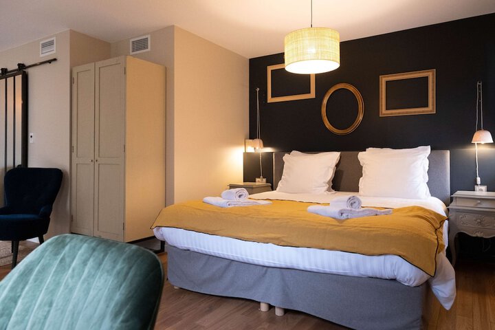 Room 10 of 67