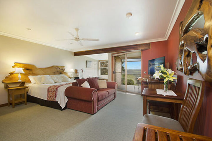 Room 4 of 19