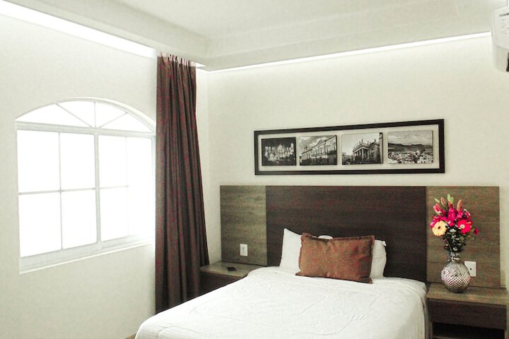Room 9 of 59
