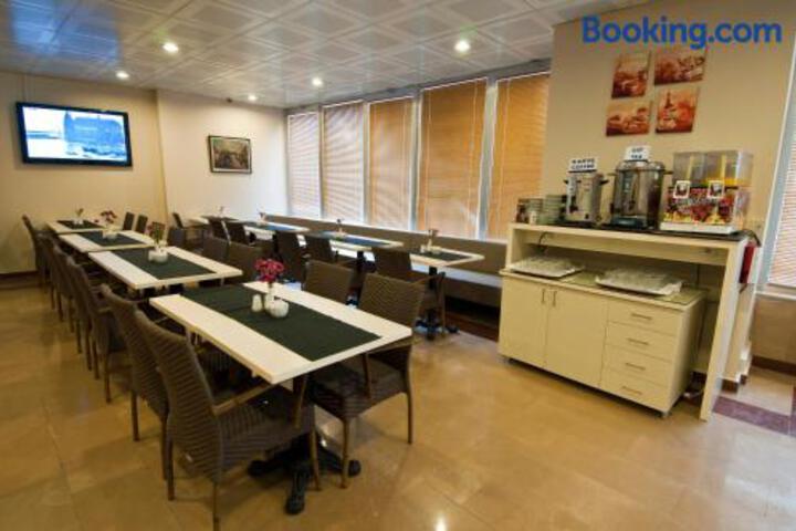 Haydarpaşa Otel Kadıköy / İST.