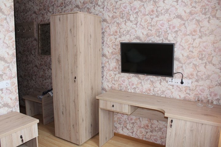 Room 13 of 67