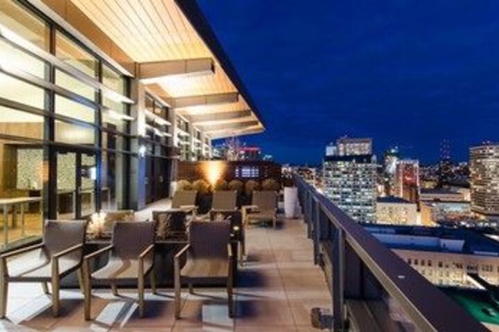 Image of Pike Place Market High Rise by Luxe Hubs