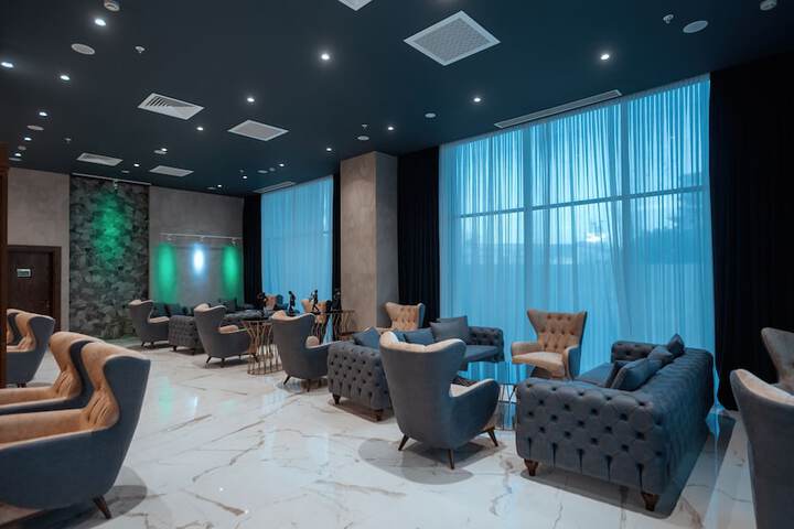Midtown Hotel