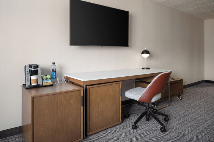 Room 7 of 50