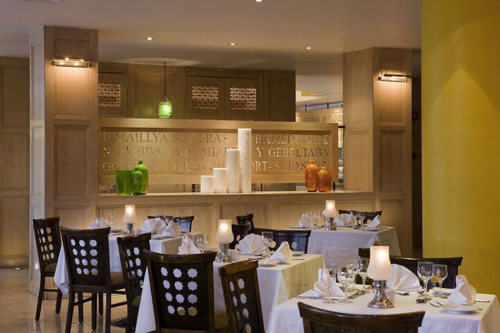 Dining 159 of 249