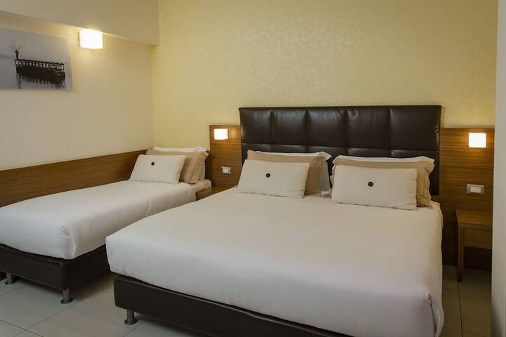 Room 20 of 48