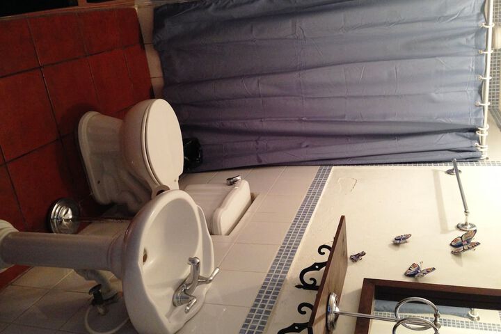 Room 22 of 47
