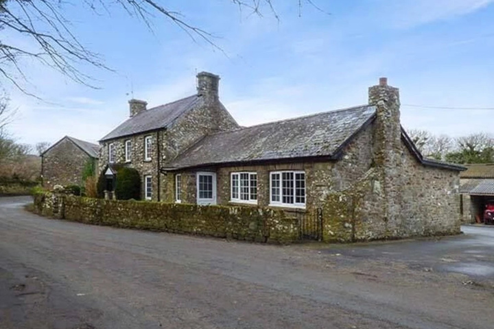 Stone Lodge Haverfordwest