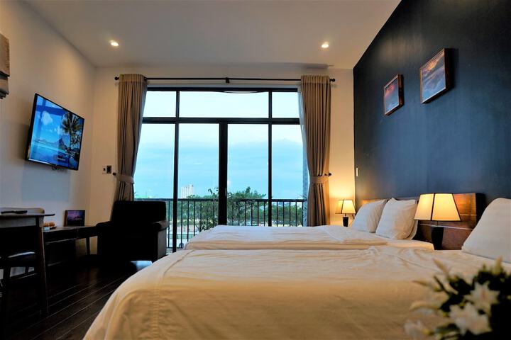Room 15 of 117