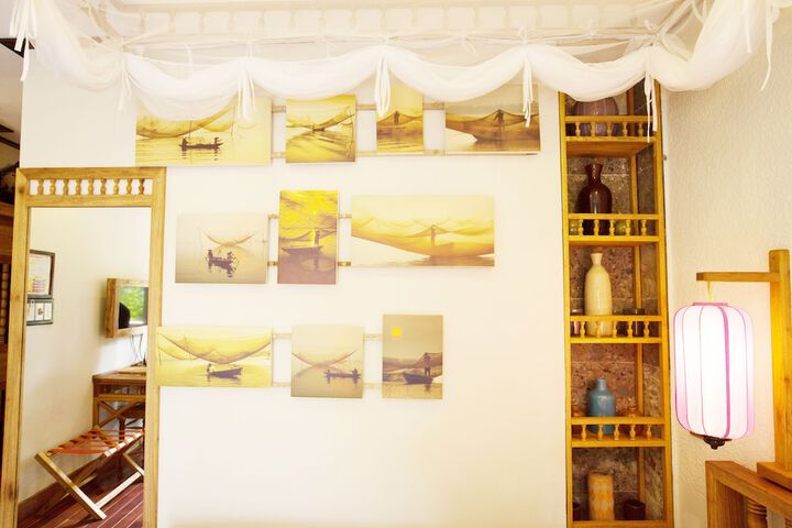 Room 17 of 57