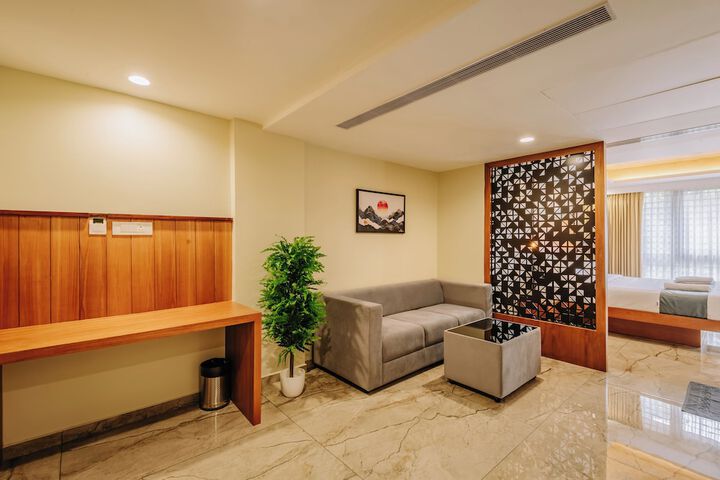 Room 62 of 107