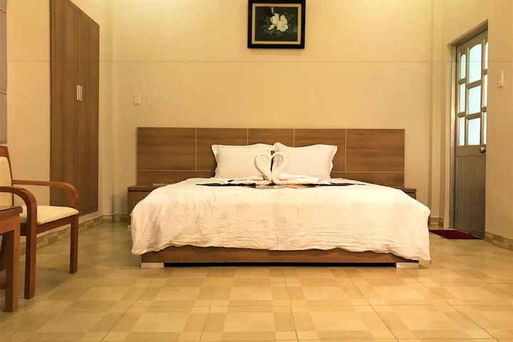 guest_rooms
