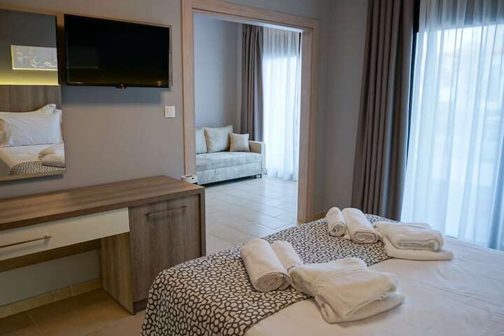 Room 16 of 58