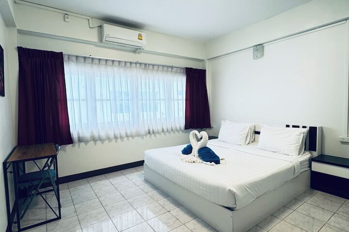Room 59 of 91