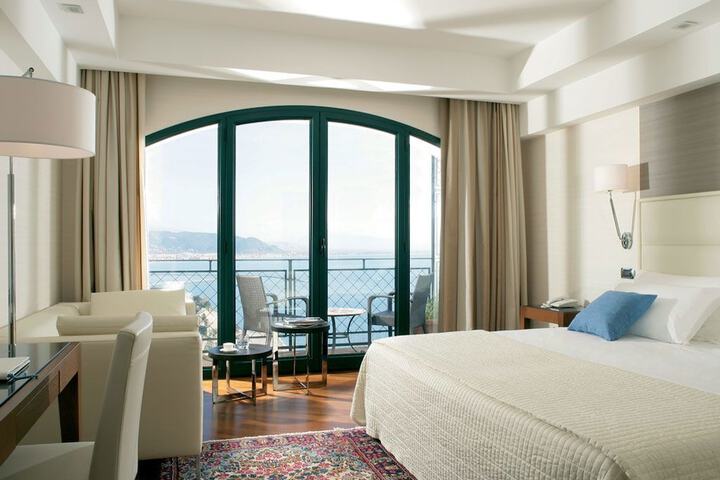 Room 27 of 111